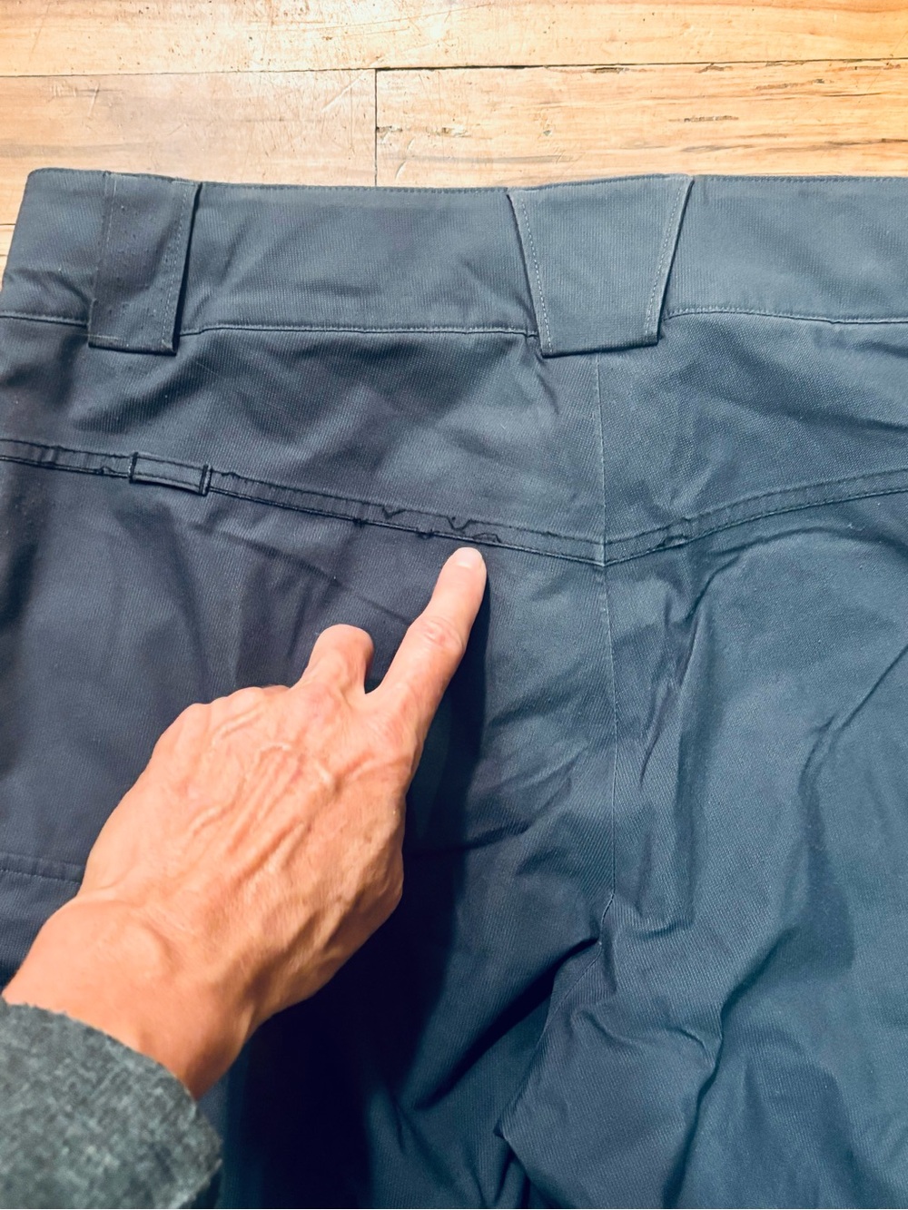 Patagonia Men’s Snow (Ski / Snowboard) Pants, slate gray, great condition - Picture 9 of 9